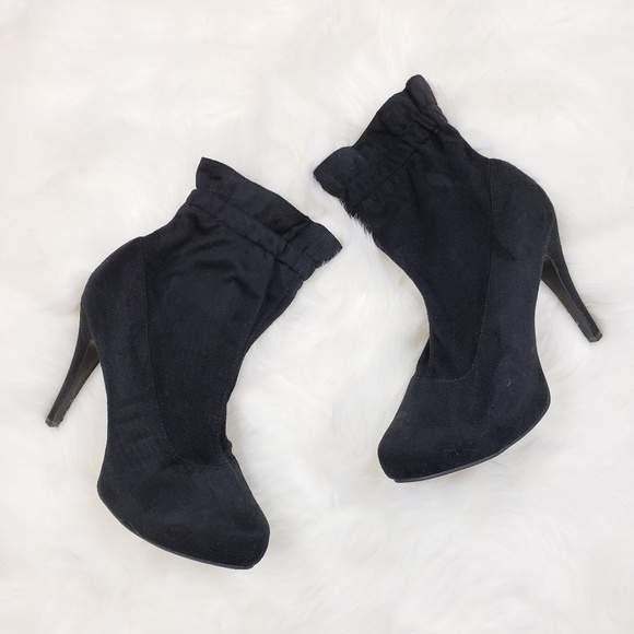 Chinese Laundry Taffany Fabric Platform Boots - Picture 2 of 7